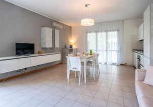 3 bedroom gorgeous home in Albarella RO