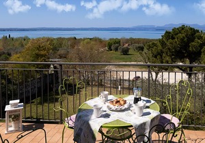 90 m² Apartment ∙ 2 bedrooms ∙ 7 guests