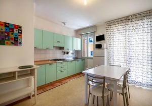 Apartment "Condominio Villa Silente Vista Mare" Near the Beach with Wi-Fi & Terrace