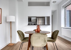 Bright UWS 1BR w/Gym, Elevator & DM, near Lincoln Center, by Blueground