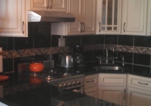BROOKLYN'S HISTORIC BROWNSTONE STUDIO APARTMENT
