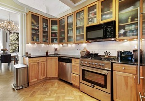 Brownstone Historic Home near Central Park