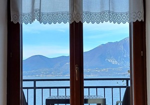 Casa Stefano n. 4 - spectacular lake view - parking - WIFI free