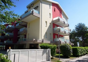 CONDOMINIO MARINA PICCOLA - MARINA PICCOLA 020F 2P C*M0270348935