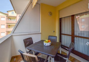 Cozy apartment in Rosolina Mare