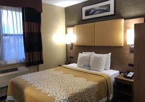Days Inn by Wyndham Brooklyn