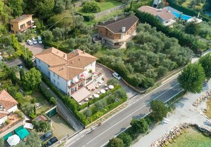 Delle Rose Torri del Benaco