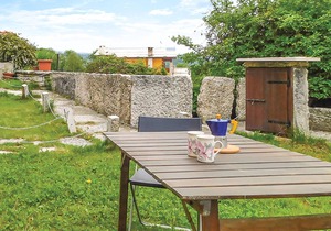 Gorgeous home in Fosse di S.Anna di A.