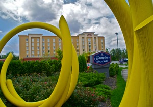 Hampton Inn & Suites Staten Island