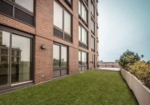 Hip UWS 1BR w/Gym, Elevator & DM, near Lincoln Center, by Blueground
