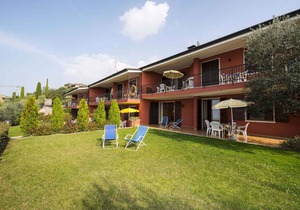 Holiday apartment with terrace or balcony