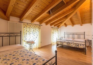 Holiday apartment Valeggio sul Mincio for 1 - 3 persons with 1 bedroom - Farmhouse