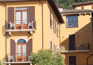 Holiday apartment Malcesine for 1 - 4 persons with 1 bedroom - Holiday apartment in one or multi-fam