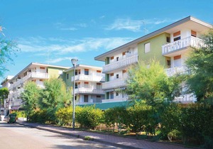 Holiday apartment mit Klimaanlage und Balkon