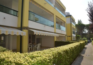 Holiday apartment mit Terrasse und Klimaanlage