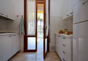 Holiday apartment with balcony and air conditioning