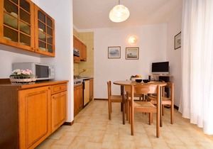Holiday apartment with air conditioning and balcony