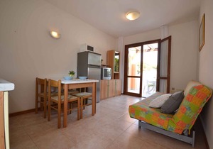 Holiday apartment with balcony and air conditioning