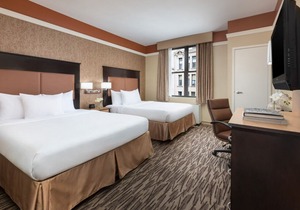Hotel@5th 4xDeDoubDo in New York