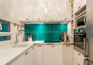 La Fayette-Montmartre district, 53 m² apartment.