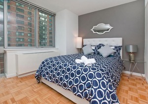 Luxurious Two Bedroom Apartment in Doorman Building - Lincoln Center