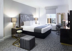 Martinique New York on Broadway, Curio Collection by Hilton