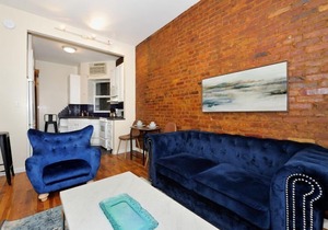 Monthly Immaculate 1Bedroom Apartment In NYC