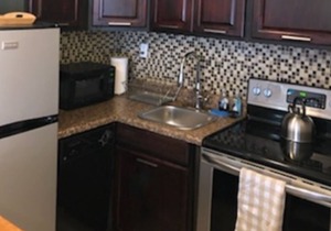 Quiet one bedroom apt one block from central park 30 DAY MINIMUM RENTAL