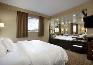 Ramada by Wyndham Bronx