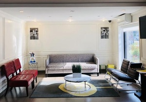 Ramada by Wyndham Staten Island Hotel
