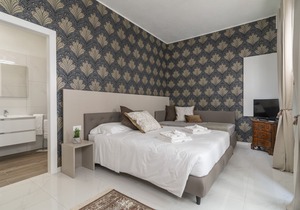 Room 1 - Grifoni Boutique Hotel