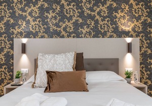 Room 4 - Grifoni Boutique Hotel