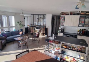 Spacious apartment with terrace at the foot of Montmartre
