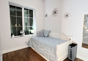 STYLISH Boutique apt w rooftop in Park Slope Brooklyn
