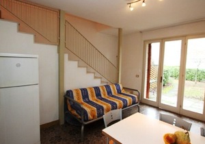 Sunny and beautiful apartment in Bibione