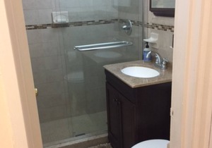 Sunny one bedroom apt one block from central park 30 DAY MINIMUM RENTAL