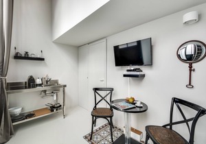Sweett | Brune V - One Bedroom Apartment, Sleeps 2