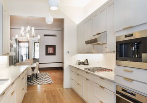 Upper West Side - Very Large Townhouse Apt - Flexible Dates