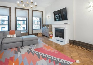 Upper West Side - Very Large Townhouse Apt - Flexible Dates