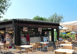Vacation home Bella Italia in Peschiera del Garda - 6 persons, 3 bedrooms
