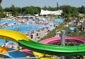 Vacation home Bella Italia in Peschiera del Garda - 6 persons, 3 bedrooms