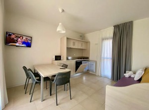 Belvedere Village Peschiera Del Garda Persons | Cavalcaselle