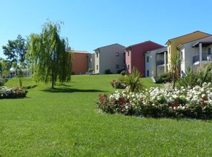 Belvedere Village Peschiera Del Garda Persons | Cavalcaselle