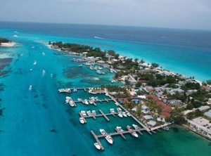 Club Resort Marina | Alice Town