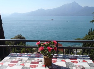 Holiday Torri Del Benaco Persons Bedrooms | Torri del Benaco