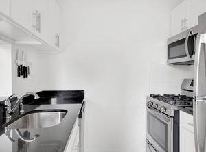 East Side | Lincoln Square