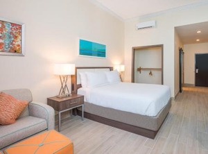 Holiday Inn Express Suites Nassau Ihg Hotel | Downtown Nassau