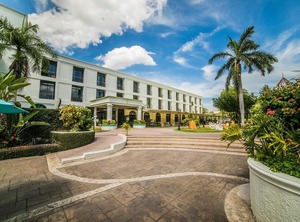 The Knutsford Court Hotel | New Kingston