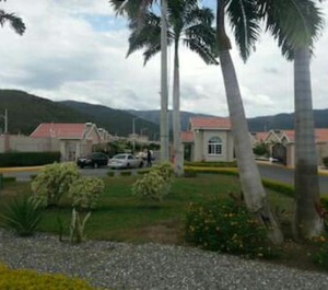 Caymanas Estate 