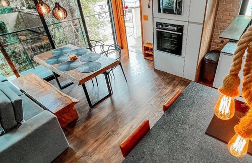 Quitandinha House | 100 m² House ∙ 2 bedrooms ∙ 6 guests